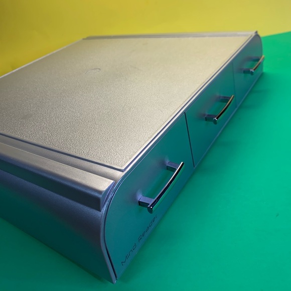 Mind Reader Computer Monitor Stand without Legs - Picture 2 of 9